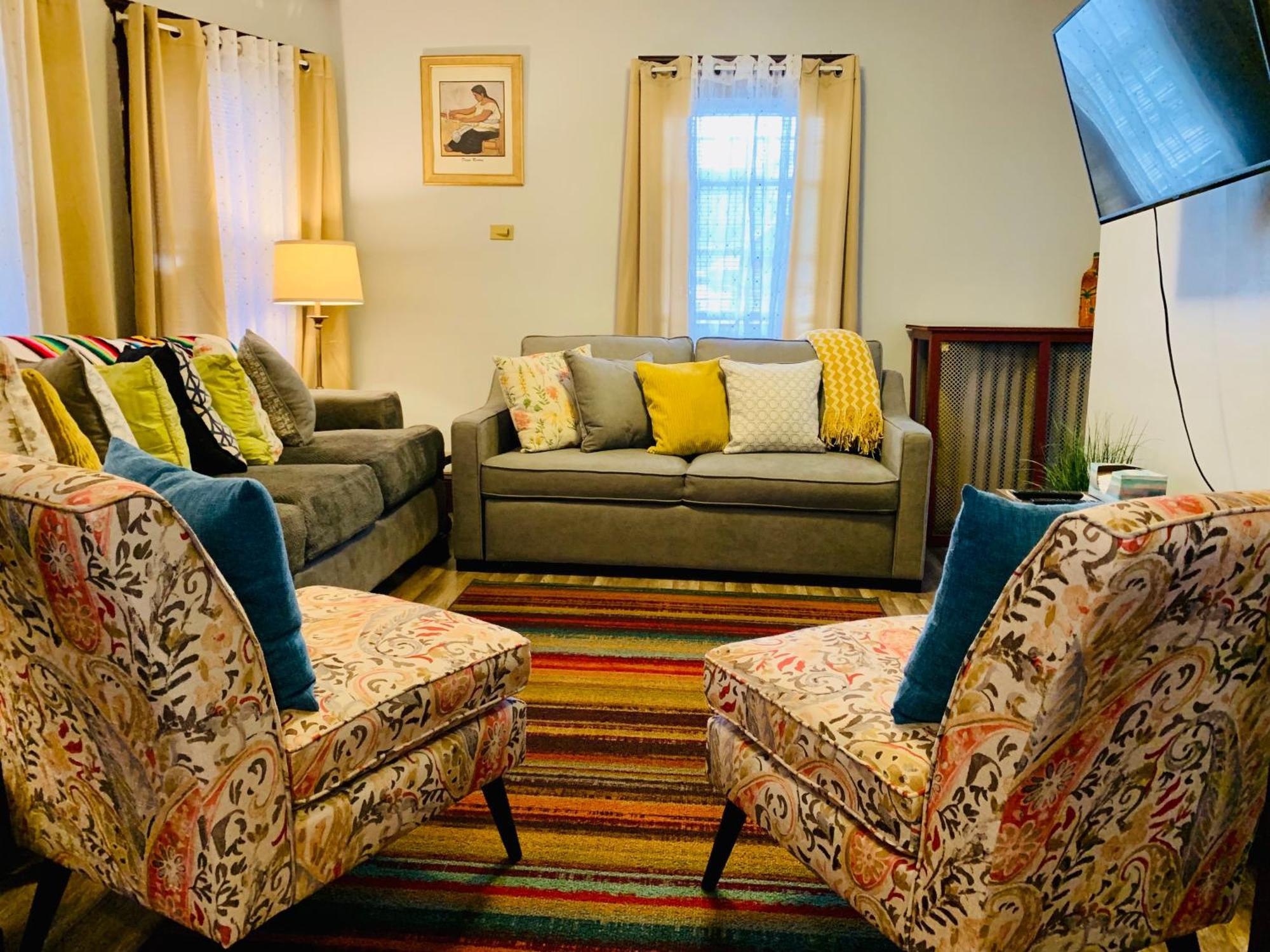 Cozy First Floor Apartment Chicopee Exterior photo
